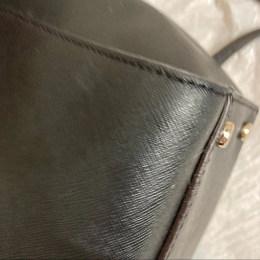 Kate spade black saffiano leather two way tote crossbody bag